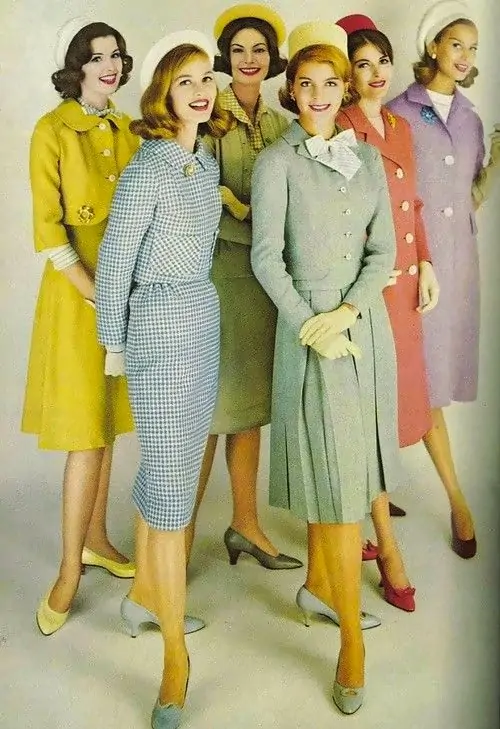 Sixties 60's fashion women in berets